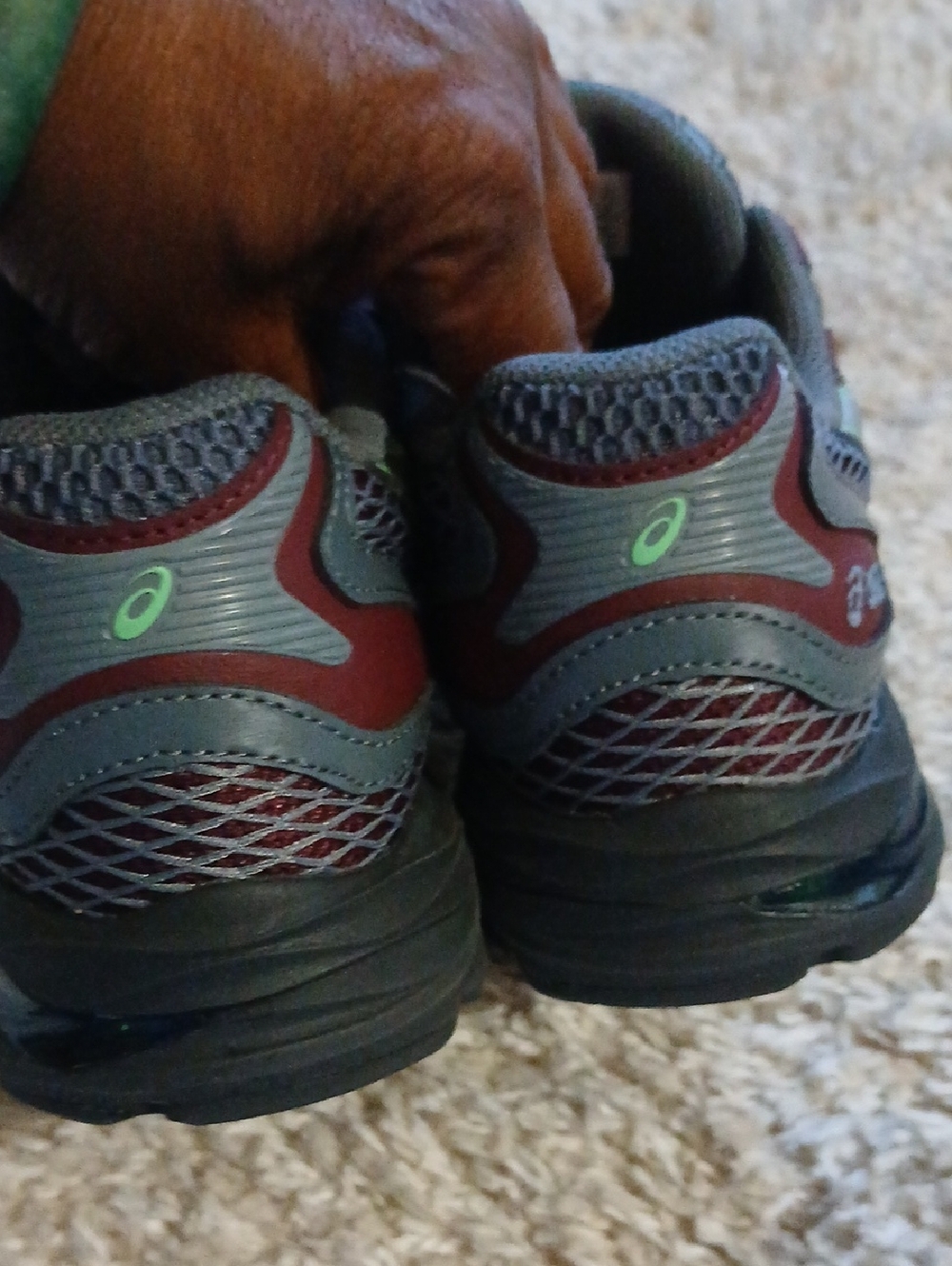 NWT ASICS - Picture 4 of 12